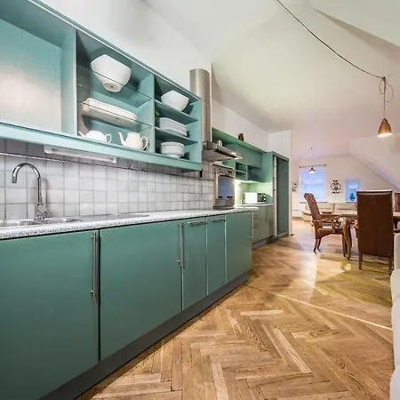 Homesphere Apartments - For Groups With Sauna - Kuninga 8 Apartment Tallinn